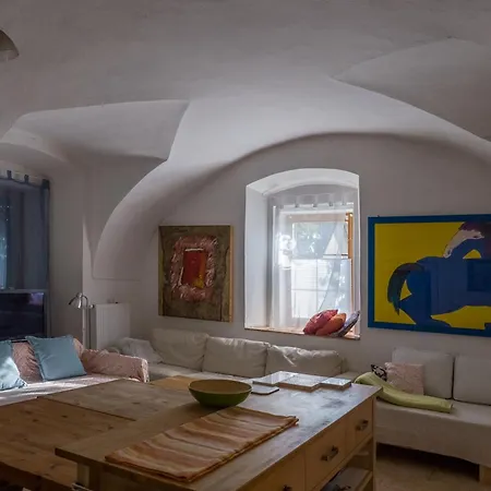 Apartmán Very Old House *